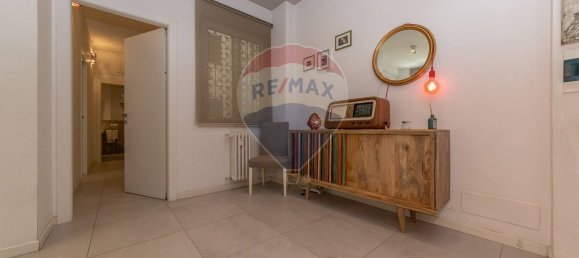 2 bedrooms Apartment in Rome, Italy No. 336092 16