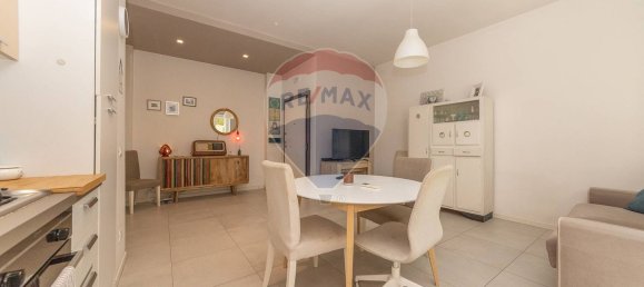 2 bedrooms Apartment in Rome, Italy No. 336092 2