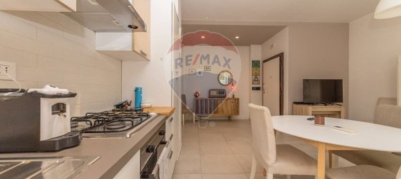 2 bedrooms Apartment in Rome, Italy No. 336092 13