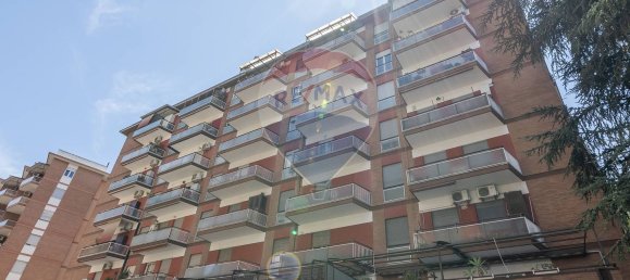 2 bedrooms Apartment in Rome, Italy No. 336092 32