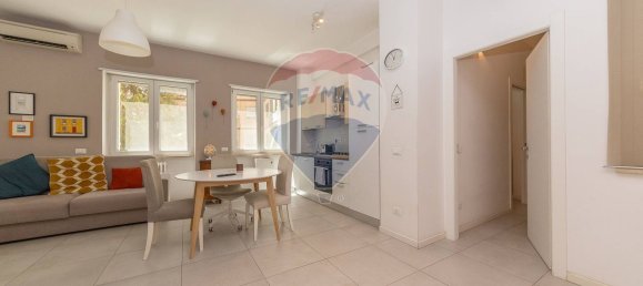 2 bedrooms Apartment in Rome, Italy No. 336092 15