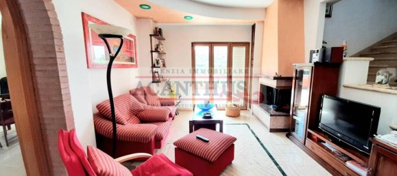 6-salle Villa à Cori, Italy No. 83528 2