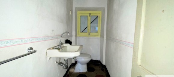 Дом с 7 комнатами в Урбе, Италия № 163441 12