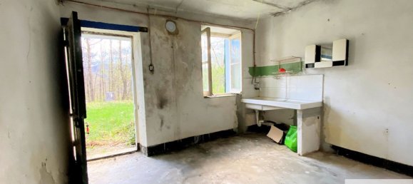 Дом с 7 комнатами в Урбе, Италия № 163441 13