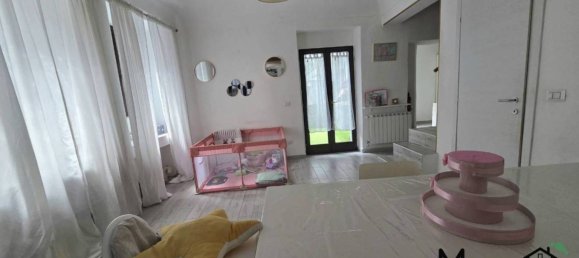 2 bedrooms House in Strambino, Italy No. 294631 9