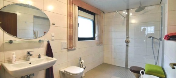 5-Zimmer Haus in Mayen-Koblenz, Germany, Nr. 134154 3