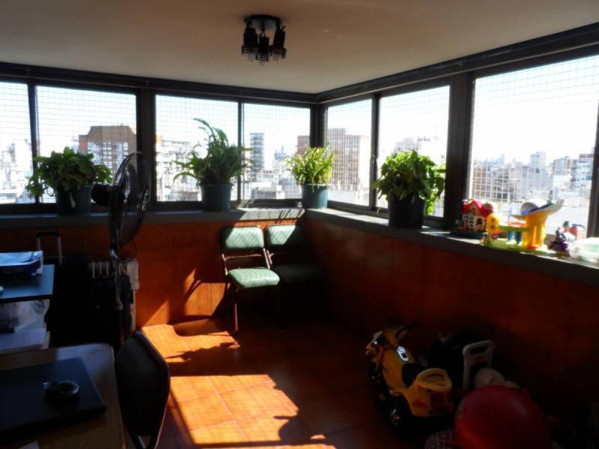 4 bedrooms Apartment in Buenos Aires, Argentina No. 74231