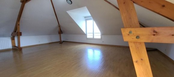 Квартира с 3 спальнями в Шамбурси, Франция № 186626 2