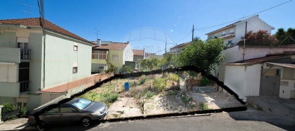 210m² Land in Loures, Portugal No. 166035 3