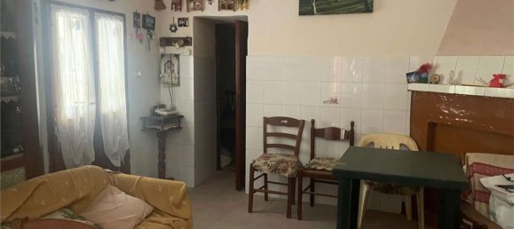 10 bedrooms House in Mondragone, Italy No. 377920 2