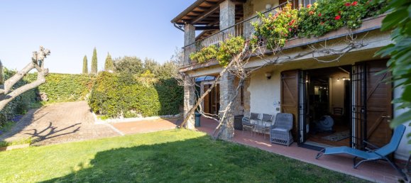 4 bedrooms Villa in Manciano, Italy No. 270903 4