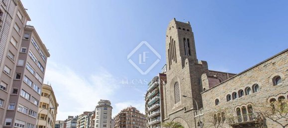 4 bedrooms Apartment in Barcelona, Spain No. 22469 20