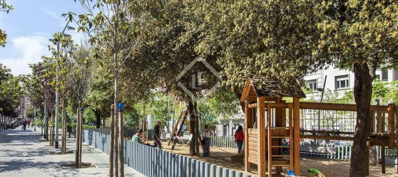 4 bedrooms Apartment in Barcelona, Spain No. 22469 25