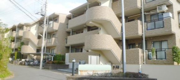 3 bedrooms Apartment in Chiba, Japan No. 2195 2