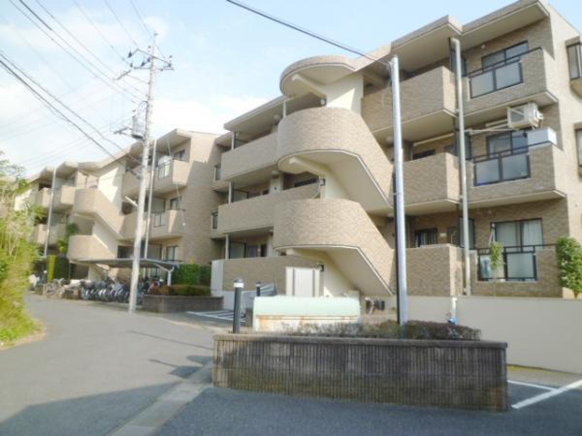 3 bedrooms Apartment in Chiba, Japan No. 2195