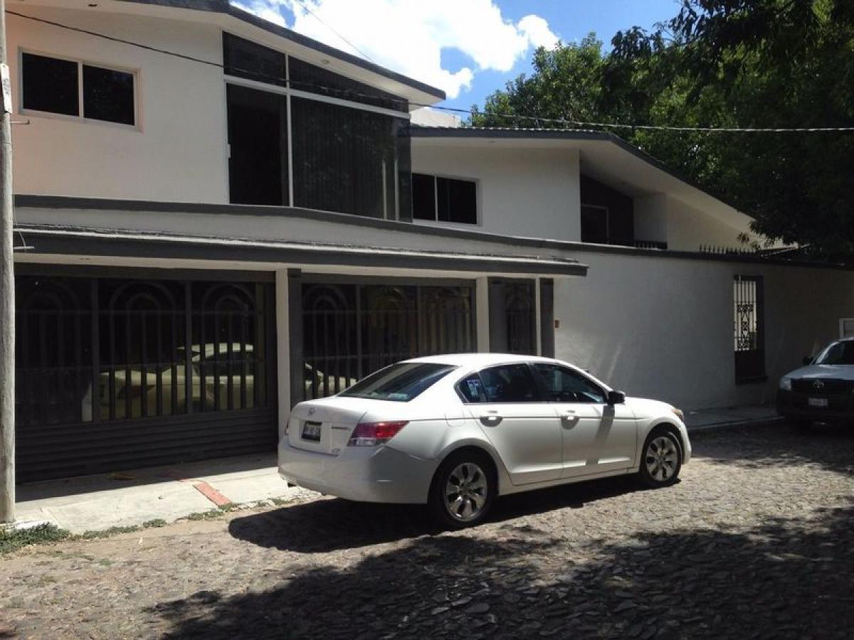 4 bedrooms House in Queretaro, Mexico No. 187714