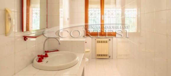 4 bedrooms Apartment in Mondolfo, Italy No. 321852 20