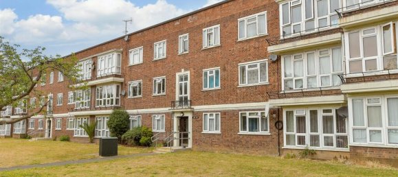 2 Schlafzimmer Wohnung in Essex, United Kingdom, Nr. 3995 2