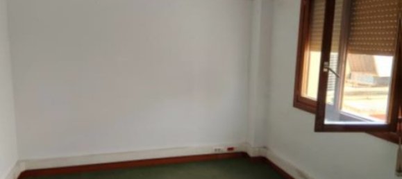 2 bedrooms Apartment in Zaragoza, Spain No. 175711 7