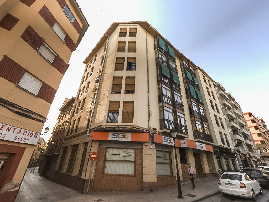 2 bedrooms Apartment in Zaragoza, Spain No. 175711