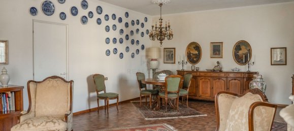 13 rooms Villa in Carrara, Italy No. 51372 5