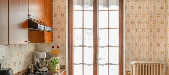 13 rooms Villa in Carrara, Italy No. 51372 10