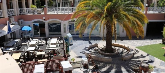 102m² Commercial property in Quarteira, Portugal No. 68014 16