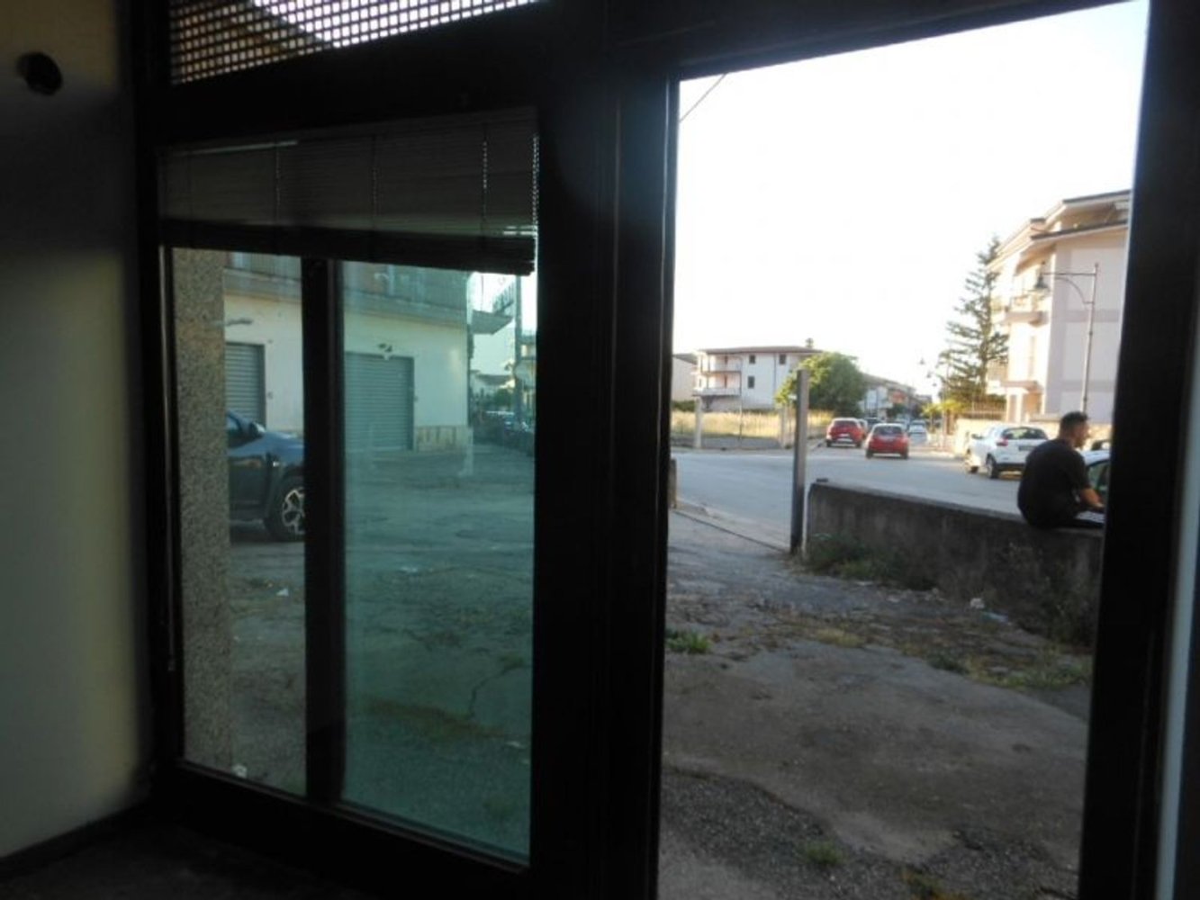 130m² Commercial property in Vairano Patenora, Italy No. 175316