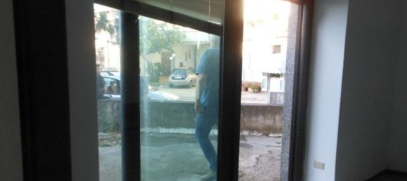 130m² Commercial property in Vairano Patenora, Italy No. 175316 9