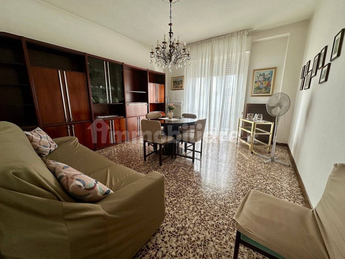 1 bedroom Apartment in Senago, Italy No. 348635