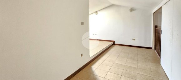 3 غرف نوم فيلا في Curtatone, Italy رقم 157273 12