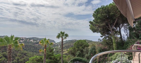 4 bedrooms Villa in Lloret de Mar, Spain No. 11305 5