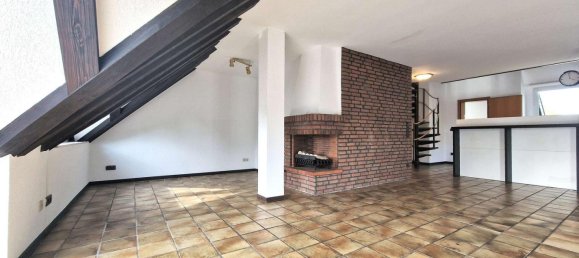 Duplex T2 em Duisburg, Germany N.º 6149 4