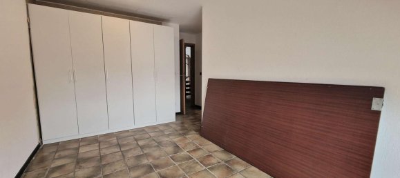 Duplex T2 em Duisburg, Germany N.º 6149 9