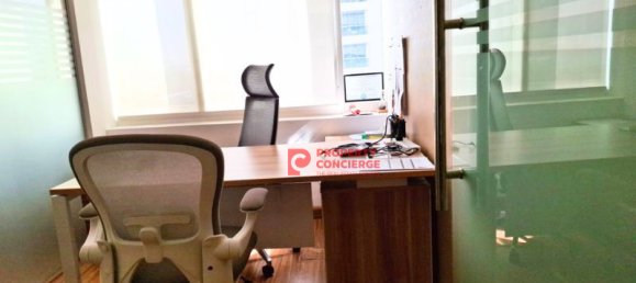 102m² Office in Jumeirah Lake Towers, UAE No. 22475 4