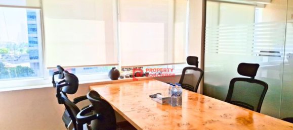 102m² Office in Jumeirah Lake Towers, UAE No. 22475 9