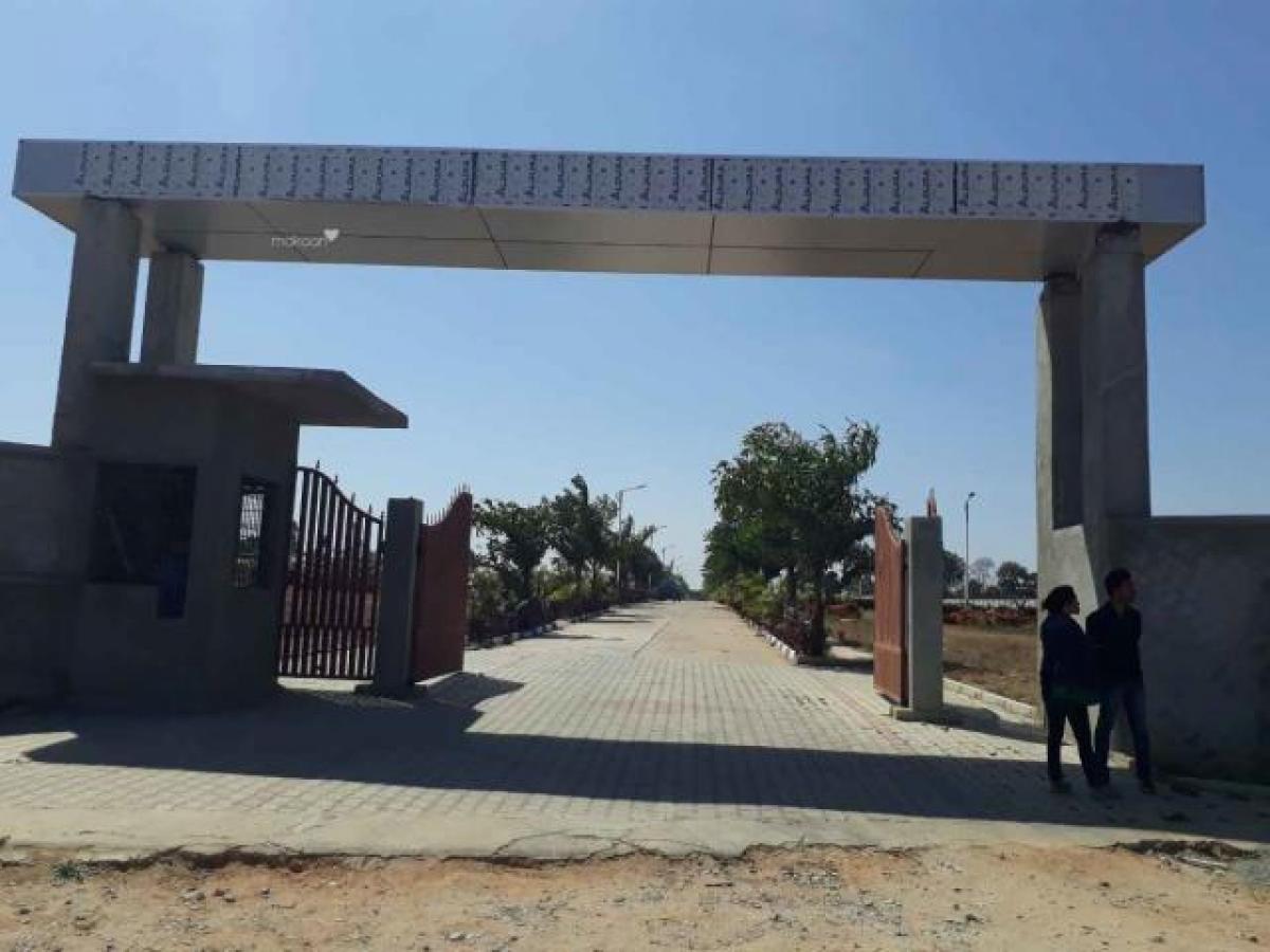  Land in Bangalore, India No. 30005