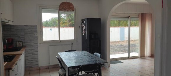 Casa de 3 dormitorios en La Boissiere-de-Montaigu, France No. 363422 3