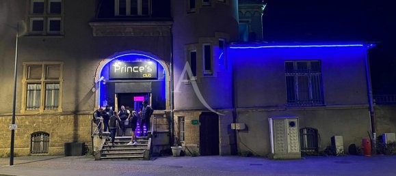 640m² Commercial property in Thionville, France No. 64402 2