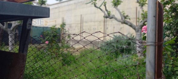 5 rooms Apartment in Corropoli, Italy No. 95391 11