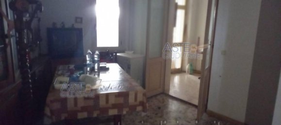 5 rooms Apartment in Corropoli, Italy No. 95391 6