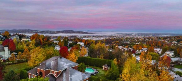 5 غرف نوم منزل في Sherbrooke, Canada رقم 875 11