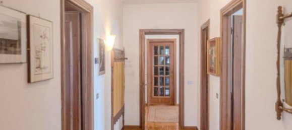 Квартира с 3 спальнями в Аквапенденте, Италия № 262760 20