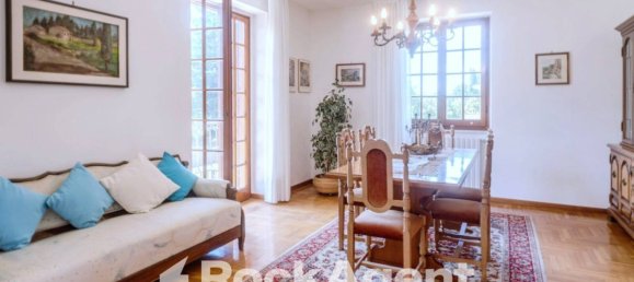 Квартира с 3 спальнями в Аквапенденте, Италия № 262760 11