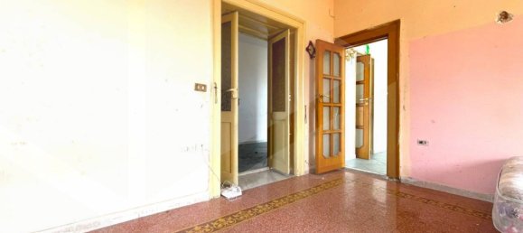 2 rooms Apartment in Pomigliano d'Arco, Italy No. 20205 9