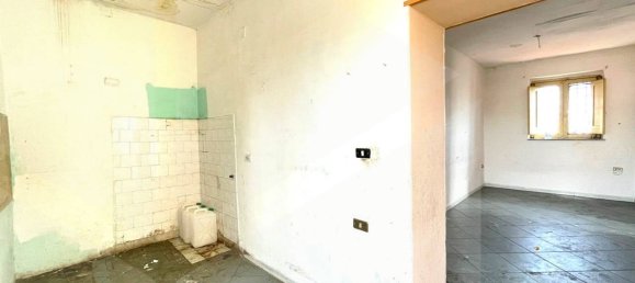 2 rooms Apartment in Pomigliano d'Arco, Italy No. 20205 4