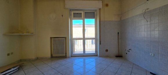 Квартира с 4 спальнями в Сант Эджидио алла Вибрата, Италия № 371488 9