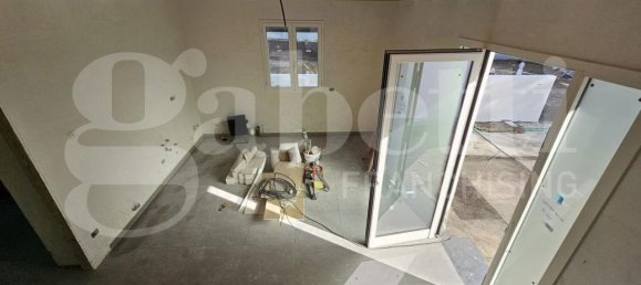 4 rooms Villa in Messina, Italy No. 13729 6