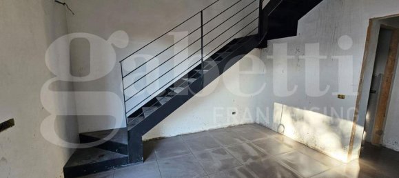 4 rooms Villa in Messina, Italy No. 13729 5