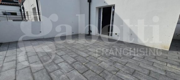 4 rooms Villa in Messina, Italy No. 13729 4